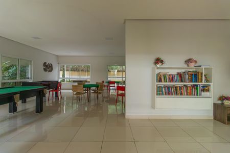 Apartamento para alugar com 105m², 3 quartos e 2 vagas Apartamento para alugar com 105m², 3 quartos e 2 vagasÁrea comum - Salão de jogos