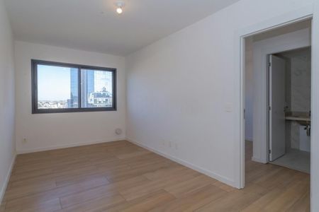 Sala de apartamento para alugar com 1 quarto, 43m² em Petrópolis, Porto Alegre