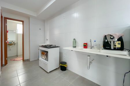 Apartamento para alugar com 51m², 2 quartos e 1 vaga Apartamento para alugar com 51m², 2 quartos e 1 vagaCozinha e Área de Serviço