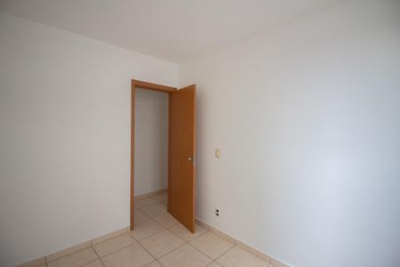 Quarto 2 de apartamento à venda com 2 quartos, 50m² em Conjunto Helena Antipoff, Belo Horizonte