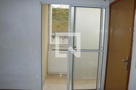 Sala de apartamento para alugar com 2 quartos, 48m² em Bairro Jardim Nossa Senhora das Graças, Cotia