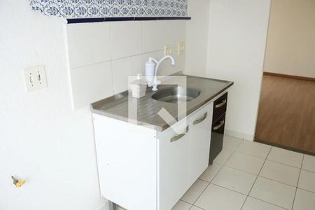 Cozinha de apartamento para alugar com 2 quartos, 48m² em Bairro Jardim Nossa Senhora das Graças, Cotia