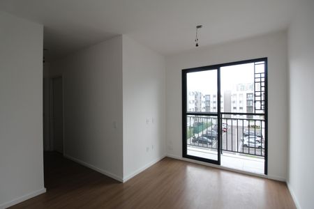 Sala de apartamento para alugar com 2 quartos, 45m² em Barra Olímpica, Rio de Janeiro