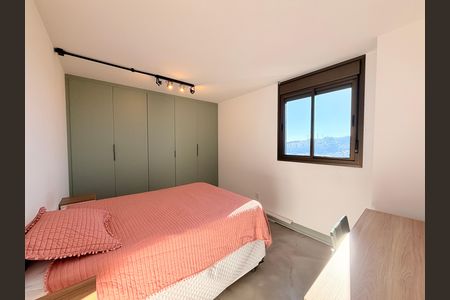 Apartamento para alugar com 75m², 1 quarto e 1 vagaSuíte