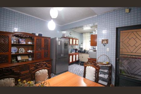 Casa à venda com 321m², 5 quartos e 2 vagas