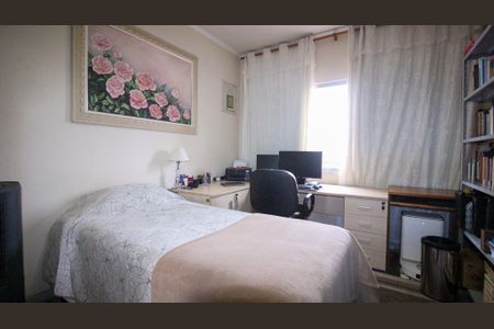 Casa à venda com 321m², 5 quartos e 2 vagas