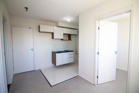 Sala de apartamento para alugar com 2 quartos, 31m² em Jardim Caravelas, São Paulo