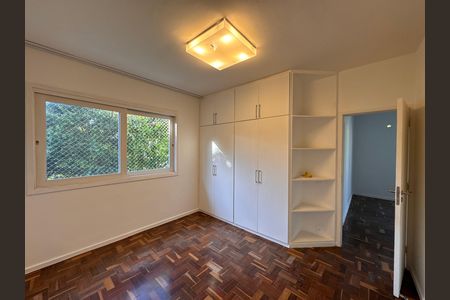 Casa de condomínio para alugar com 350m², 3 quartos e 4 vagas Casa de condomínio para alugar com 350m², 3 quartos e 4 vagasQuarto 3