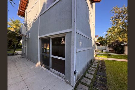 Casa de condomínio para alugar com 350m², 3 quartos e 4 vagas Casa de condomínio para alugar com 350m², 3 quartos e 4 vagasÁrea externa