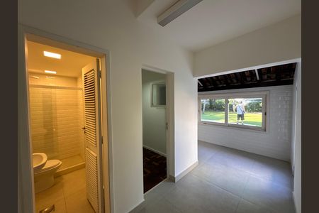 Casa de condomínio para alugar com 350m², 3 quartos e 4 vagas Casa de condomínio para alugar com 350m², 3 quartos e 4 vagasÁrea de Serviço