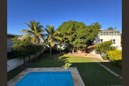 Casa de condomínio para alugar com 350m², 3 quartos e 4 vagas Casa de condomínio para alugar com 350m², 3 quartos e 4 vagasSuíte - Vista