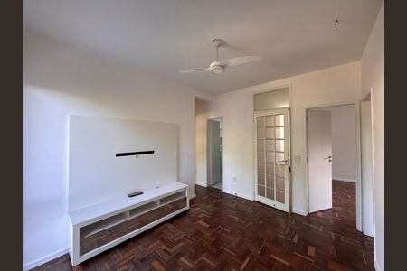 Casa de condomínio para alugar com 350m², 3 quartos e 4 vagas