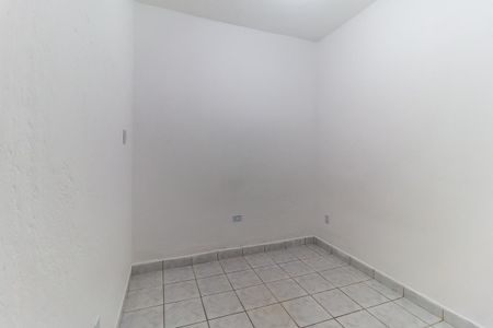 Casa para alugar com 115m², 2 quartos e 1 vaga Casa para alugar com 115m², 2 quartos e 1 vagaQuarto 1