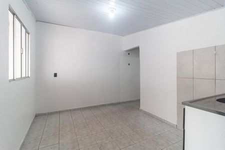 Casa para alugar com 115m², 2 quartos e 1 vaga Casa para alugar com 115m², 2 quartos e 1 vagaCozinha