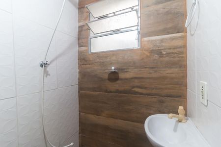 Casa para alugar com 115m², 2 quartos e 1 vaga Casa para alugar com 115m², 2 quartos e 1 vagaBanheiro da Suíte