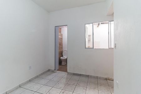 Casa para alugar com 115m², 2 quartos e 1 vaga Casa para alugar com 115m², 2 quartos e 1 vagaQuarto 2 - Suíte