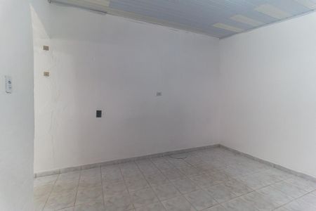 Casa para alugar com 115m², 2 quartos e 1 vaga Casa para alugar com 115m², 2 quartos e 1 vagaSala