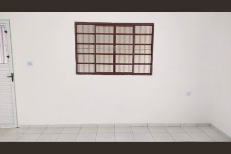Casa para alugar com 220m², 2 quartos e 2 vagas Casa para alugar com 220m², 2 quartos e 2 vagasQuarto 1
