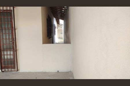 Casa para alugar com 220m², 2 quartos e 2 vagas Casa para alugar com 220m², 2 quartos e 2 vagasQuintal