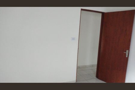 Casa para alugar com 220m², 2 quartos e 2 vagas Casa para alugar com 220m², 2 quartos e 2 vagasQuarto 2