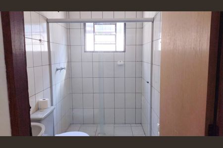 Casa para alugar com 220m², 2 quartos e 2 vagas Casa para alugar com 220m², 2 quartos e 2 vagasBanheiro