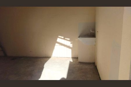 Quintal de casa para alugar com 2 quartos, 220m² em Residencial Sao Francisco, São José dos Campos