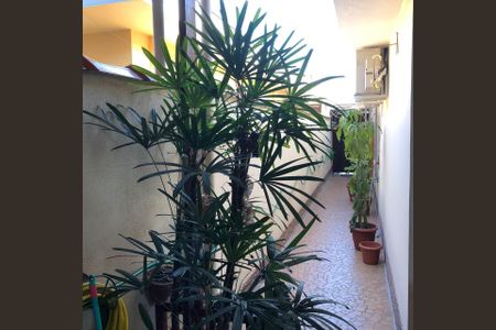 Casa à venda com 92m², 2 quartos e 1 vaga Casa à venda com 92m², 2 quartos e 1 vagaÁrea externa