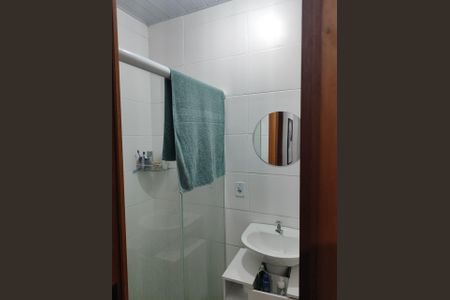 Casa de condomínio para alugar com 48m², 2 quartos e 2 vagas Casa de condomínio para alugar com 48m², 2 quartos e 2 vagasBanheiro