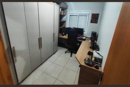 Quarto de casa de condomínio para alugar com 2 quartos, 48m² em Formoza, Alvorada