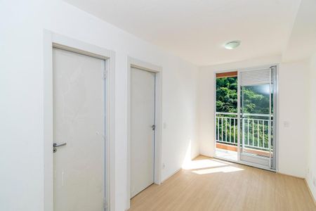Sala de apartamento para alugar com 2 quartos, 40m² em Bonsucesso, Rio de Janeiro