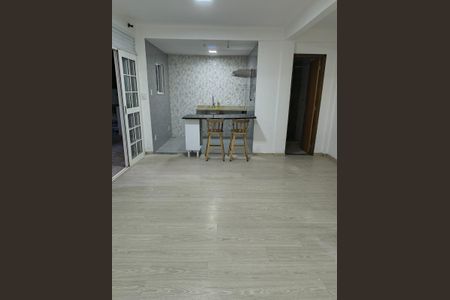 Casa para alugar com 2 quartos, 70m² em Samambaia, Petrópolis