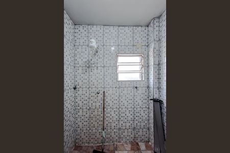 Apartamento para alugar com 72m², 2 quartos e sem vaga Apartamento para alugar com 72m², 2 quartos e sem vagaBanheiro da Suíte