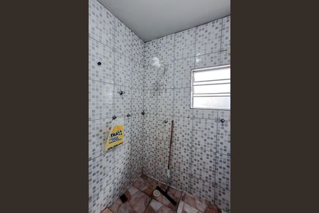 Apartamento para alugar com 72m², 2 quartos e sem vaga Apartamento para alugar com 72m², 2 quartos e sem vagaBanheiro da Suíte