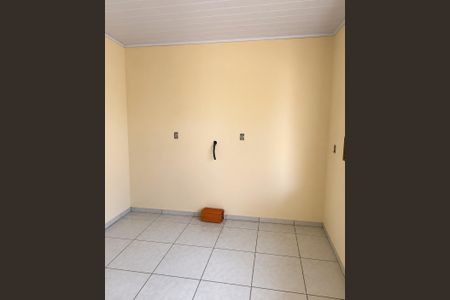 Sala / Cozinha  de casa de condomínio para alugar com 1 quarto, 39m² em São José, Porto Alegre