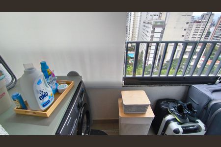 Studio para alugar com 28m², 1 quarto e sem vaga Studio para alugar com 28m², 1 quarto e sem vagaVaranda