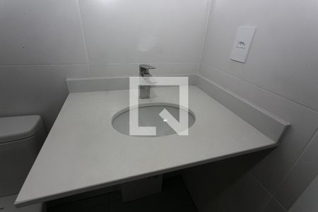 Banheiro de apartamento para alugar com 1 quarto, 40m² em Vila Dom Pedro I, São Paulo