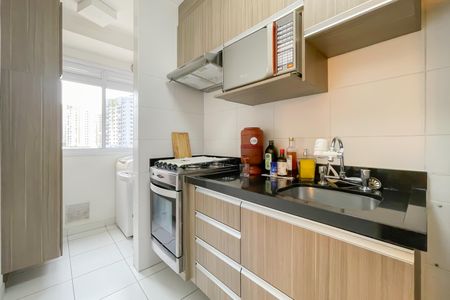 Apartamento à venda com 53m², 2 quartos e 1 vaga Apartamento à venda com 53m², 2 quartos e 1 vagaCozinha e Área de Serviço