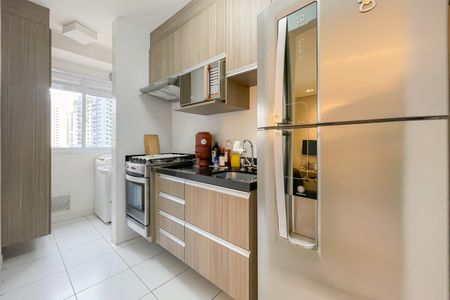 Apartamento à venda com 53m², 2 quartos e 1 vaga Apartamento à venda com 53m², 2 quartos e 1 vagaCozinha e Área de Serviço