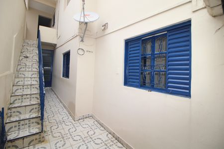 Casa para alugar com 90m², 2 quartos e sem vagaQuintal