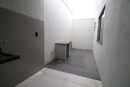 Casa para alugar com 75m², 3 quartos e 2 vagasÁrea de Serviço