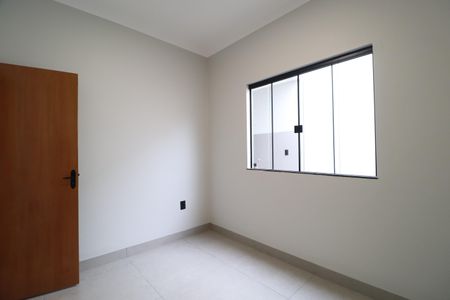 Casa para alugar com 75m², 3 quartos e 2 vagasQuarto 2