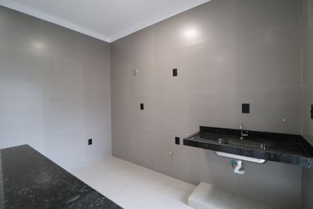 Casa para alugar com 75m², 3 quartos e 2 vagasCozinha