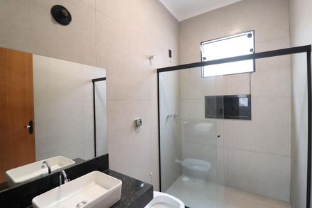 Casa para alugar com 75m², 3 quartos e 2 vagasBanheiro do Quarto 3
