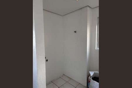 Área de serviço de apartamento para alugar com 2 quartos, 49m² em Restinga, Porto Alegre