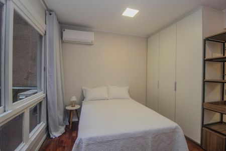 Studio à venda com 40m², 1 quarto e sem vaga Studio à venda com 40m², 1 quarto e sem vagaKitnet