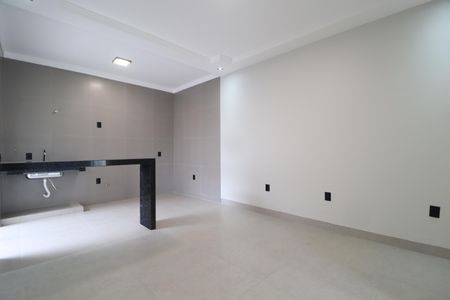 Sala de casa para alugar com 3 quartos, 75m² em Santa Rosa, Uberlândia