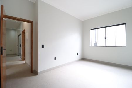Casa para alugar com 75m², 3 quartos e 2 vagasQuarto 3 - Suíte