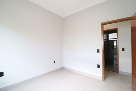Casa para alugar com 75m², 3 quartos e 2 vagasQuarto 1