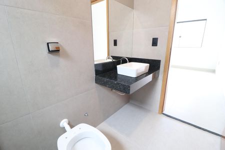 Casa para alugar com 75m², 3 quartos e 2 vagasBanheiro do Quarto 3