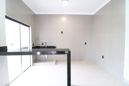 Casa para alugar com 75m², 3 quartos e 2 vagasCozinha